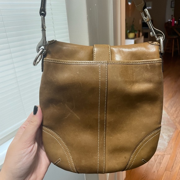 Retro Leather Coach Crossbody - Picture 2 of 4